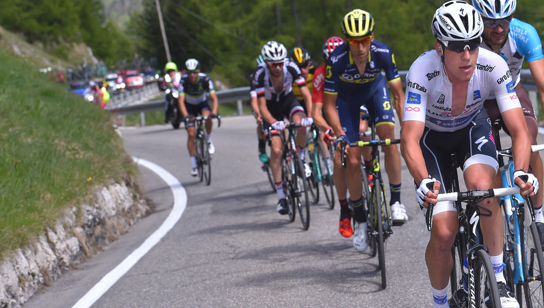 Giro d’Italia: Jungels vecht zich door lastige rit