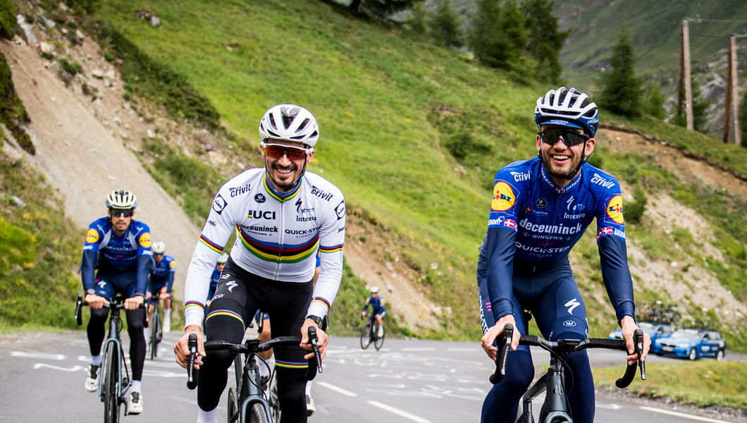 Deceuninck – Quick-Step chooses Specialized Turbo Creo SL for Le Tour rest day ride