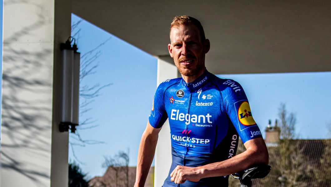 Deceuninck – Quick-Step to sport Elegant – Quick-Step jersey in Ronde van Vlaanderen