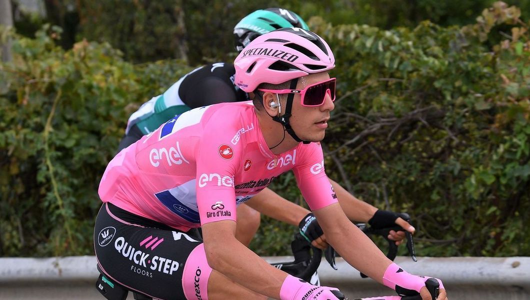 Giro d’Italia: Almeida geniet van eerste dag in roze
