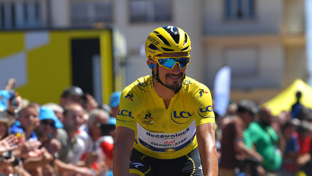 Tour de France: Alaphilippe langer in het geel