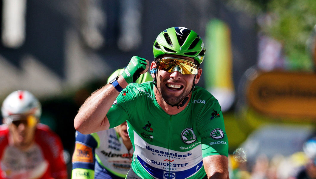 Tour: Mark Cavendish evenaart ritzegerecord van Eddy Merckx