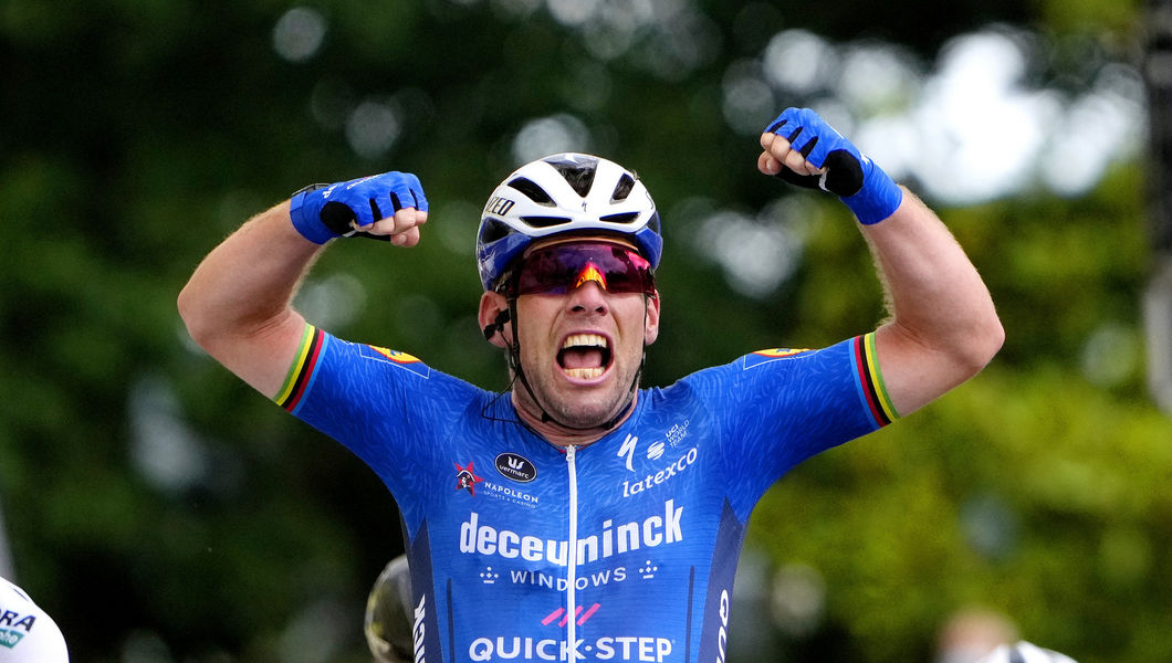 Tour de France: Mark Cavendish back at the top