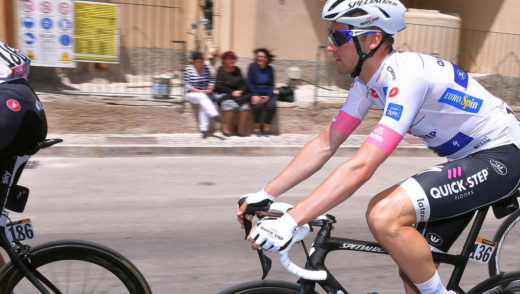 Schachmann comes close to podium on Giro d’Italia stage 5