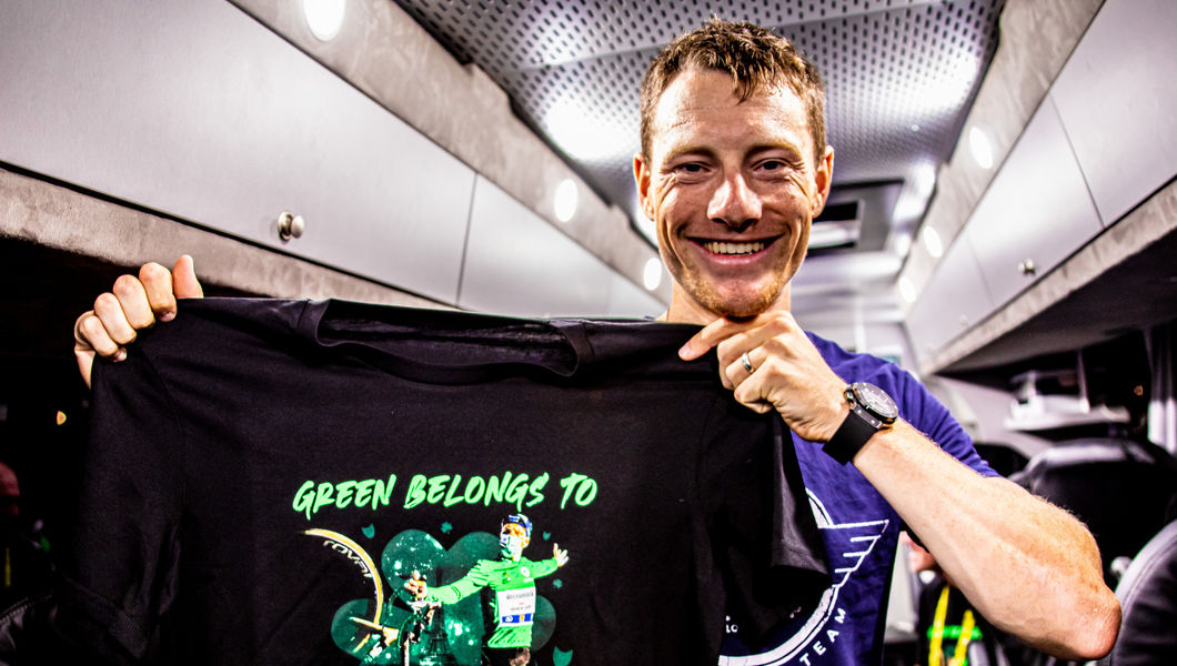 Green belongs to Ireland – vier samen met Sam Bennett zijn groene trui