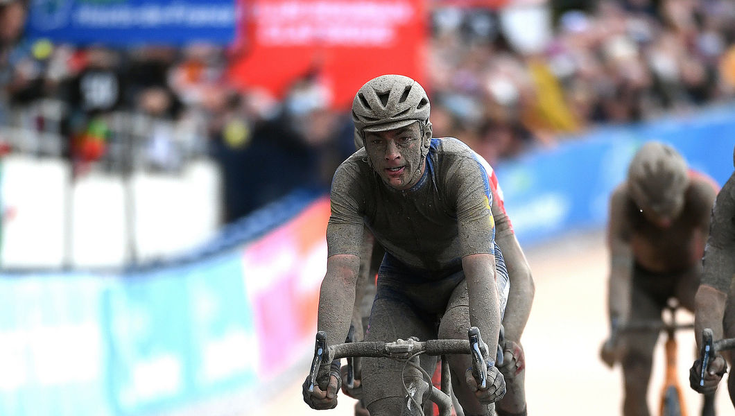 Lampaert finishes fifth in epic Paris-Roubaix
