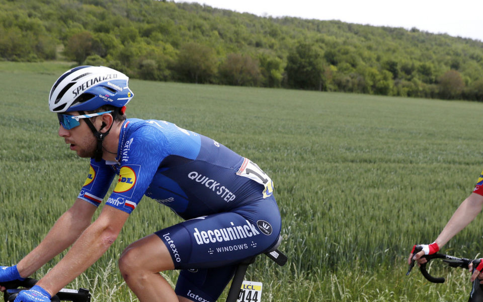 Deceuninck – Quick-Step celebrate World Bicycle Day in Dauphiné breakaway