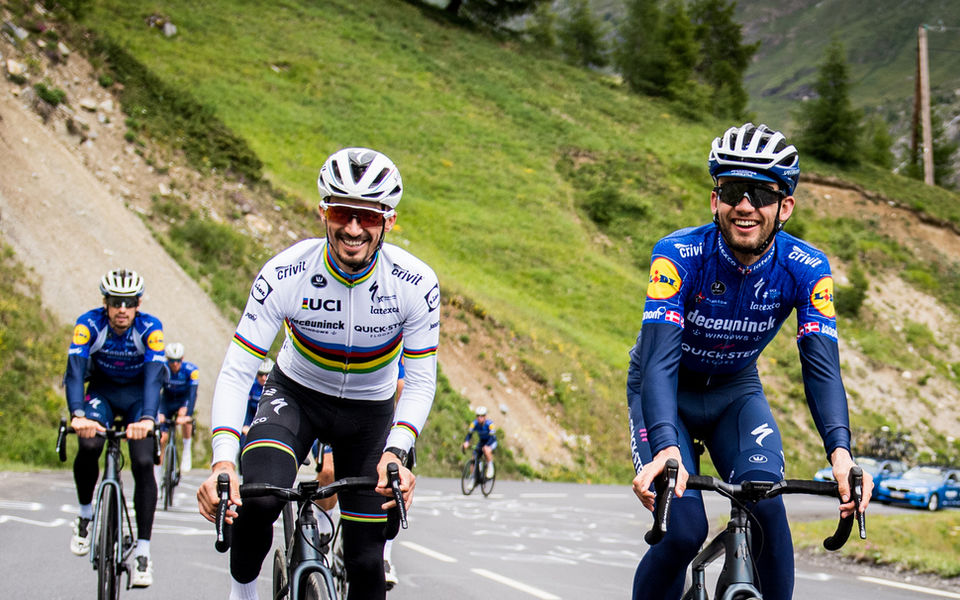Deceuninck – Quick-Step chooses Specialized Turbo Creo SL for Le Tour rest day ride