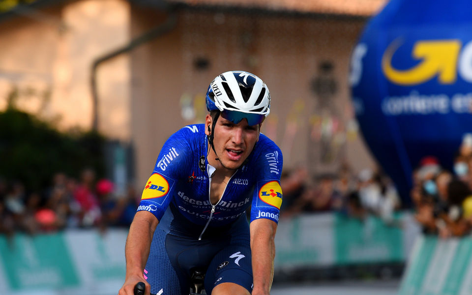 Almeida bags in another podium at Giro dell’Emilia