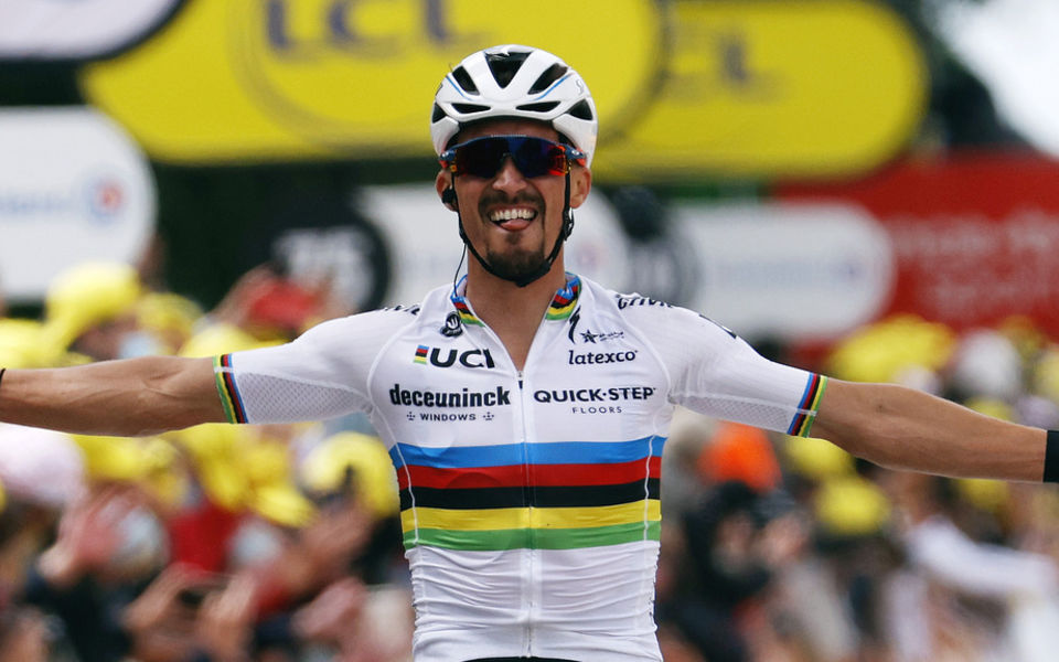 Tour de France: Alaphilippe swaps rainbow for yellow on opening day