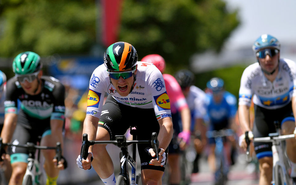 Bennett seizes the day at the Tour Down Under