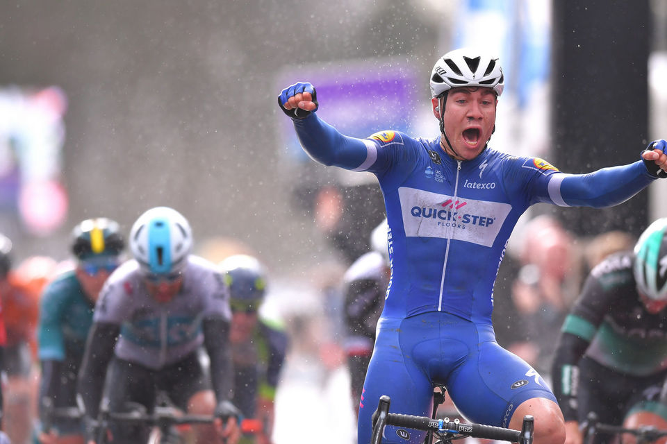 Fabio Jakobsen shines in the rain to take Scheldeprijs victory