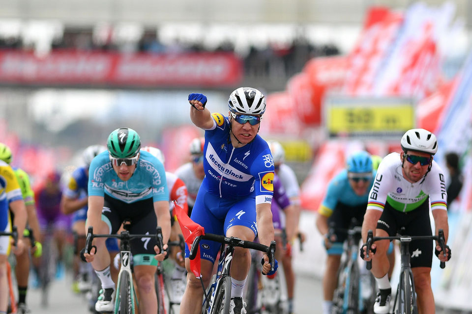 Tour of Turkey: Jakobsen dashes to victory in Edremit